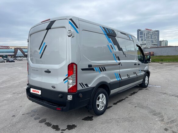 2021 Ford Transit, серебристый, 2800000 рублей - вид 11