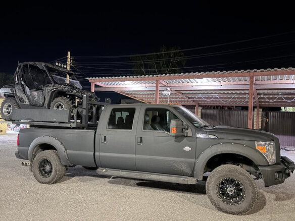 2015 Ford F-250, чёрный, 9800000 рублей - вид 4