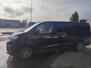 2020 Peugeot Traveller Long I, чёрный, 2180000 рублей, вид 1