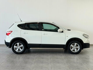2011 Nissan Qashqai I Рестайлинг, белый, 1050000 рублей, вид 4