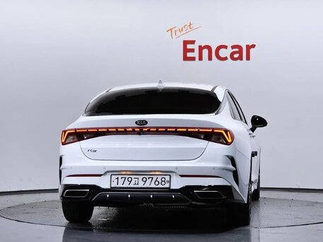 2023 Kia K5 LPi III, белый, 1540000 рублей, вид 4