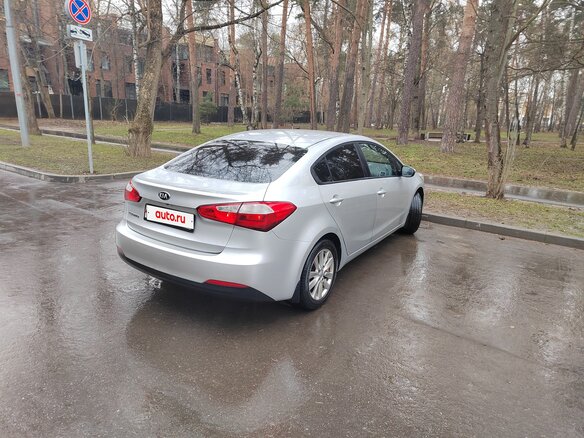 2013 Kia Cerato III, серебристый, 1200000 рублей - вид 3