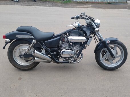 1997 Honda Magna, чёрный, 189000 рублей, вид 1