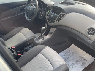 2010 Chevrolet Cruze I, серебристый, 520000 рублей, вид 5