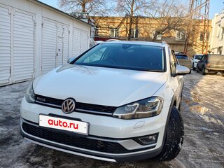 2017 Volkswagen Golf Alltrack VII, белый, 2149000 рублей, вид 2