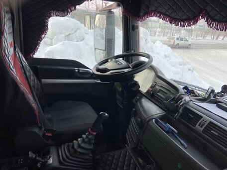 2011 MAN TGS, красный, 3500000 рублей, вид 4