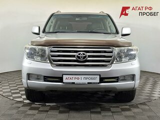 2011 Toyota Land Cruiser 200 Series, серебристый, 2699000 рублей, вид 2