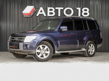 Mitsubishi Pajero IV