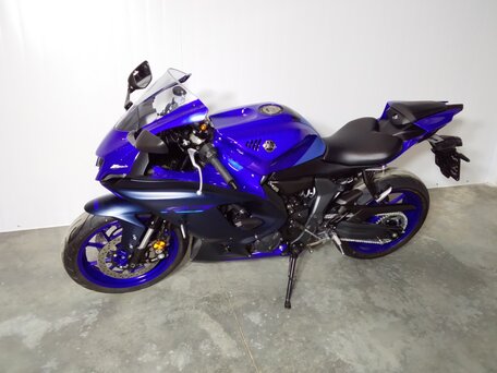 2022 Yamaha YZF-R7, синий, 829000 рублей, вид 2