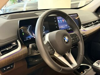 2025 BMW X1 Long 25Li xDrive III (U11/U12), белый, 5530000 рублей, вид 5