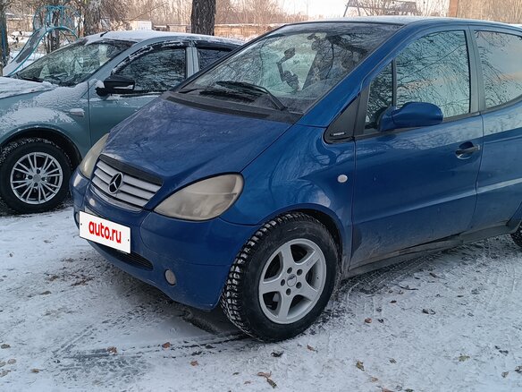 1998 Mercedes-Benz A-Класс 160 I (W168), синий, 180000 рублей - вид 1