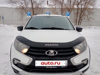 2019 Lada (ВАЗ) Granta Cross I Рестайлинг, белый, 650000 рублей, вид 3