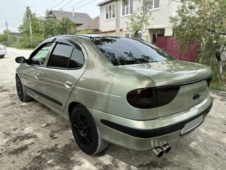 2003 Renault Megane I Рестайлинг, зелёный, 390000 рублей, вид 4