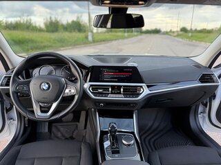 2019 BMW 3 серии 318d VII (G2x), белый, 3000000 рублей, вид 4