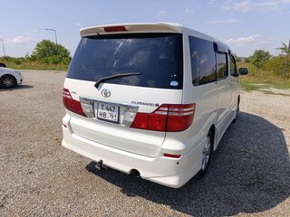 2006 Toyota Alphard I Рестайлинг, белый, 1499000 рублей, вид 3