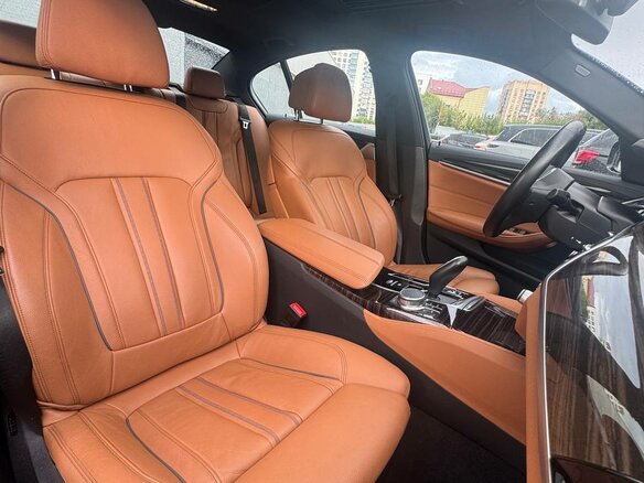 2020 BMW 5 серии 520i VII (G30/G31/G38) Рестайлинг, синий, 4290000 рублей - вид 9