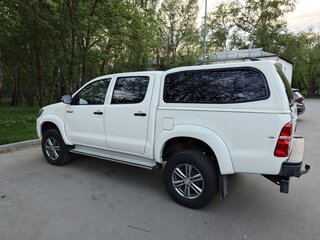 2014 Toyota Hilux VII Рестайлинг, белый, 2400000 рублей, вид 5
