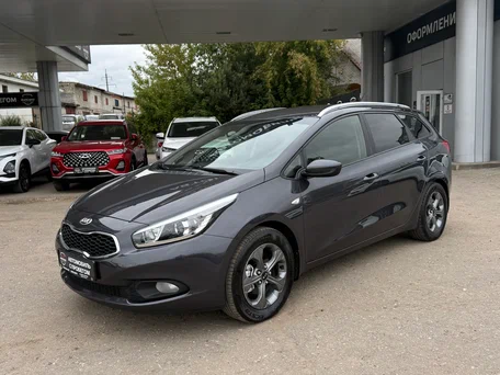 2014 Kia Ceed II, серый, 1135000 рублей, вид 2