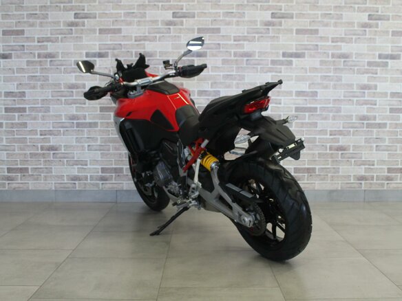 2022 Ducati Multistrada V4, красный, 2256000 рублей - вид 5