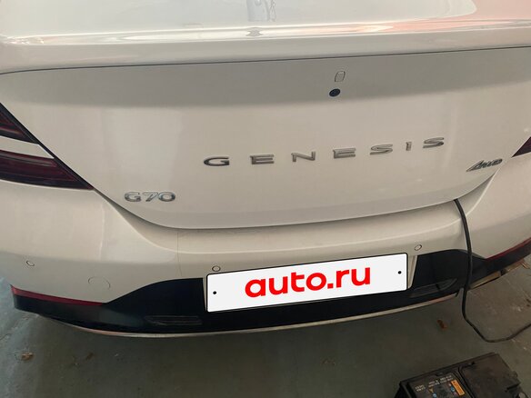 2022 Genesis G70 I Рестайлинг, белый, 3685000 рублей - вид 6