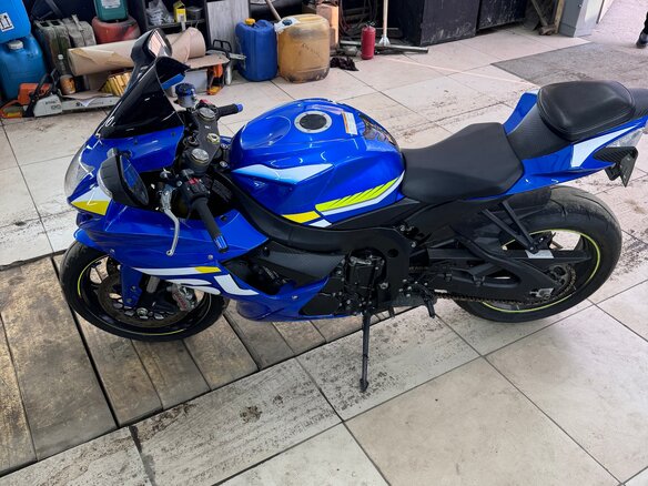 2018 Suzuki GSR 750, синий, 999000 рублей - вид 6