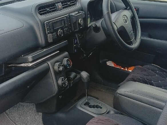 2018 Toyota Probox I Рестайлинг, белый, 1050000 рублей - вид 10