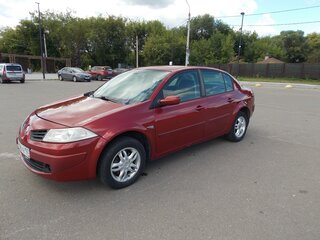 2007 Renault Megane II Рестайлинг, красный, 340000 рублей, вид 1