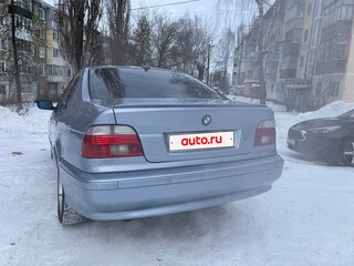 2002 BMW 5 серии 520i IV (E39) Рестайлинг, голубой, 850000 рублей, вид 5