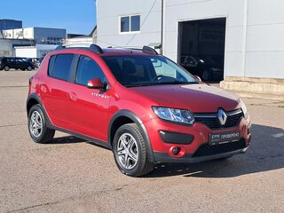 2017 Renault Sandero Stepway II, красный, 715000 рублей, вид 3