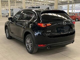 2022 Mazda CX-5 II Рестайлинг, чёрный, 2033000 рублей, вид 4