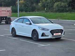2018 Hyundai Sonata VII (LF) Рестайлинг, белый, 1200000 рублей, вид 3