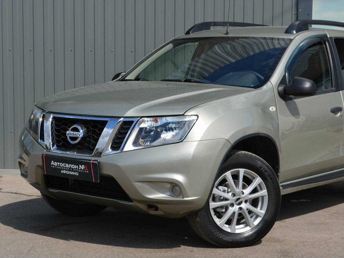 Открыть фотографии: Nissan Terrano III (D10)