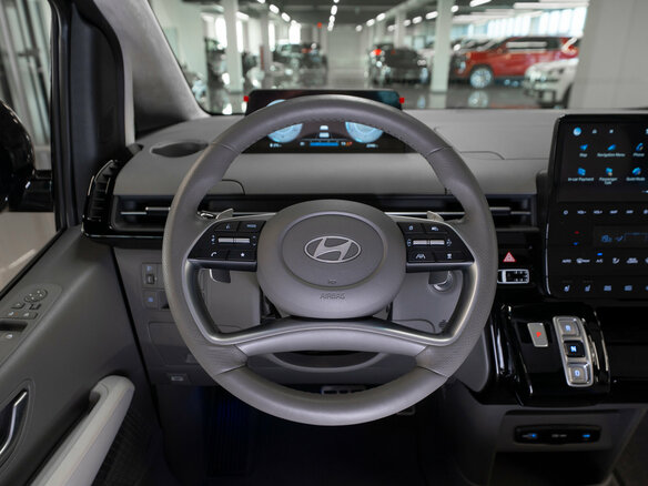 2024 Hyundai Staria I, чёрный, 7970000 рублей - вид 10