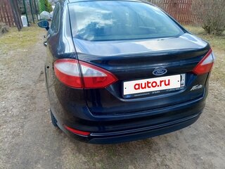 2015 Ford Fiesta Mk6 Рестайлинг, чёрный, 850000 рублей, вид 3