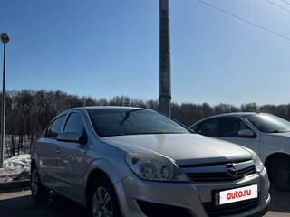 2008 Opel Astra H Рестайлинг, серебристый, 440000 рублей, вид 1