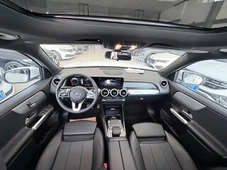 2022 Mercedes-Benz GLB 180 I (X247), белый, 3000000 рублей, вид 4