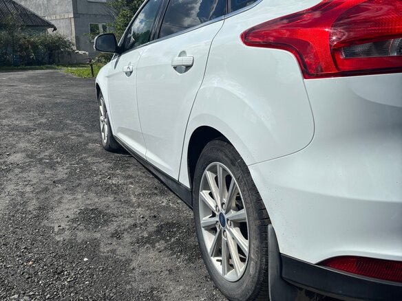 2017 Ford Focus III Рестайлинг, белый, 1290000 рублей - вид 11
