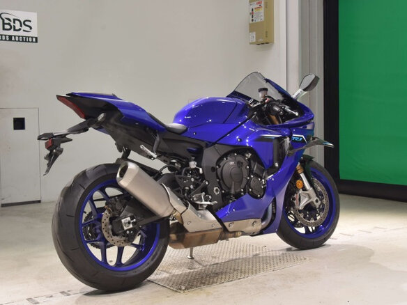 2025 Yamaha YZF-R1, синий, 2400000 рублей - вид 4