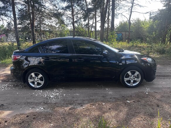 2010 Mazda 3 II (BL), чёрный, 599000 рублей - вид 3