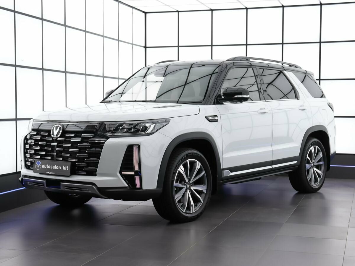 Открыть фотографии: Changan CS95 I Рестайлинг 2