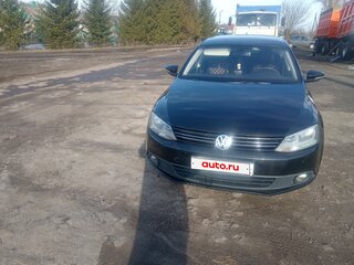 2011 Volkswagen Jetta VI, чёрный, 800000 рублей, вид 2
