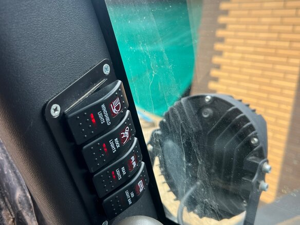 2008 Jeep Wrangler III (JK), чёрный, 2600000 рублей - вид 13
