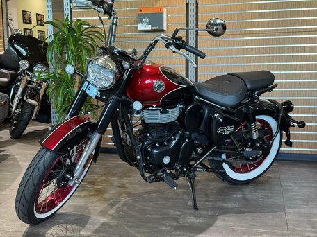 2026 Royal Enfield Goan Classic 350, пурпурный, 537000 рублей, вид 2