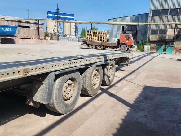2008 Iveco Stralis, красный, 1700000 рублей - вид 4