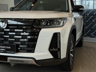 2024 Changan CS95 I Рестайлинг 2, белый, 4709900 рублей, вид 3