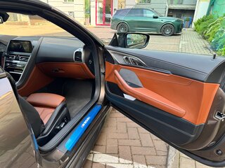 2021 BMW 8 серии M850i xDrive II (G14/G15/G16), коричневый, 10000000 рублей, вид 5