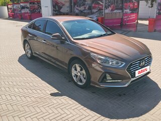 2019 Hyundai Sonata VII (LF) Рестайлинг, золотистый, 1500000 рублей, вид 2