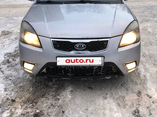 2011 Kia Rio II Рестайлинг, серый, 550000 рублей, вид 2