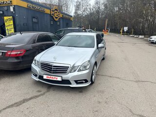 2010 Mercedes-Benz E-Класс 300 IV (W212, S212, C207), серебристый, 1600000 рублей, вид 2