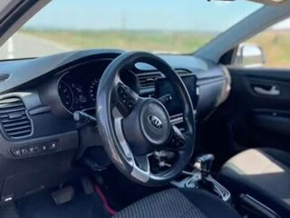 2018 Kia Rio IV, белый, 850000 рублей, вид 5